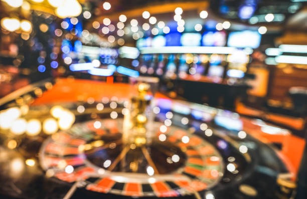 Card distribution Card deal animation during Baccarat round